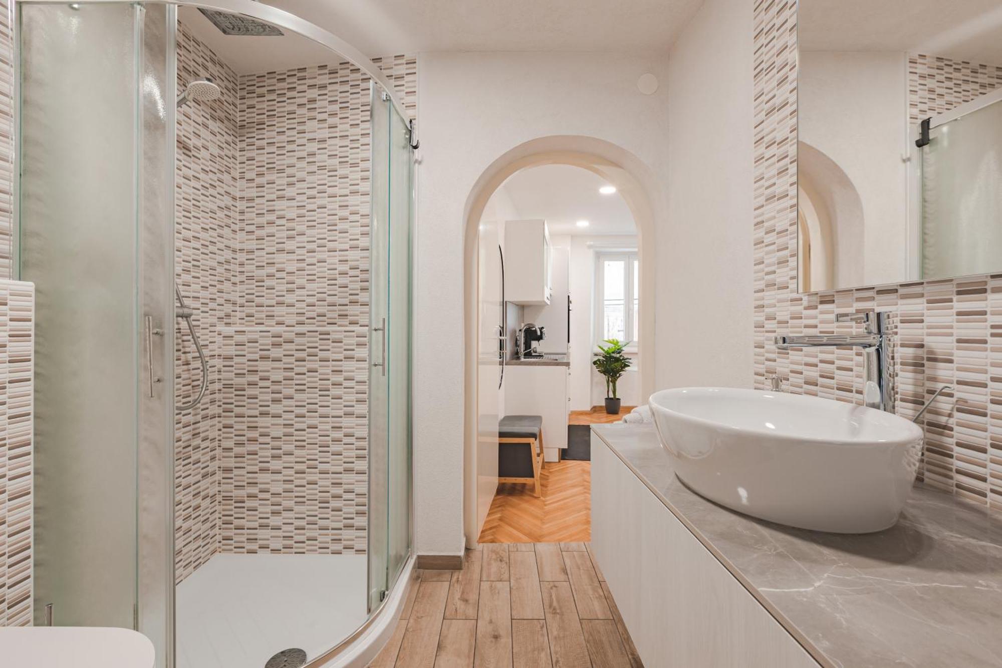 Studio Apartment In The Heart Of Magic 피란 외부 사진