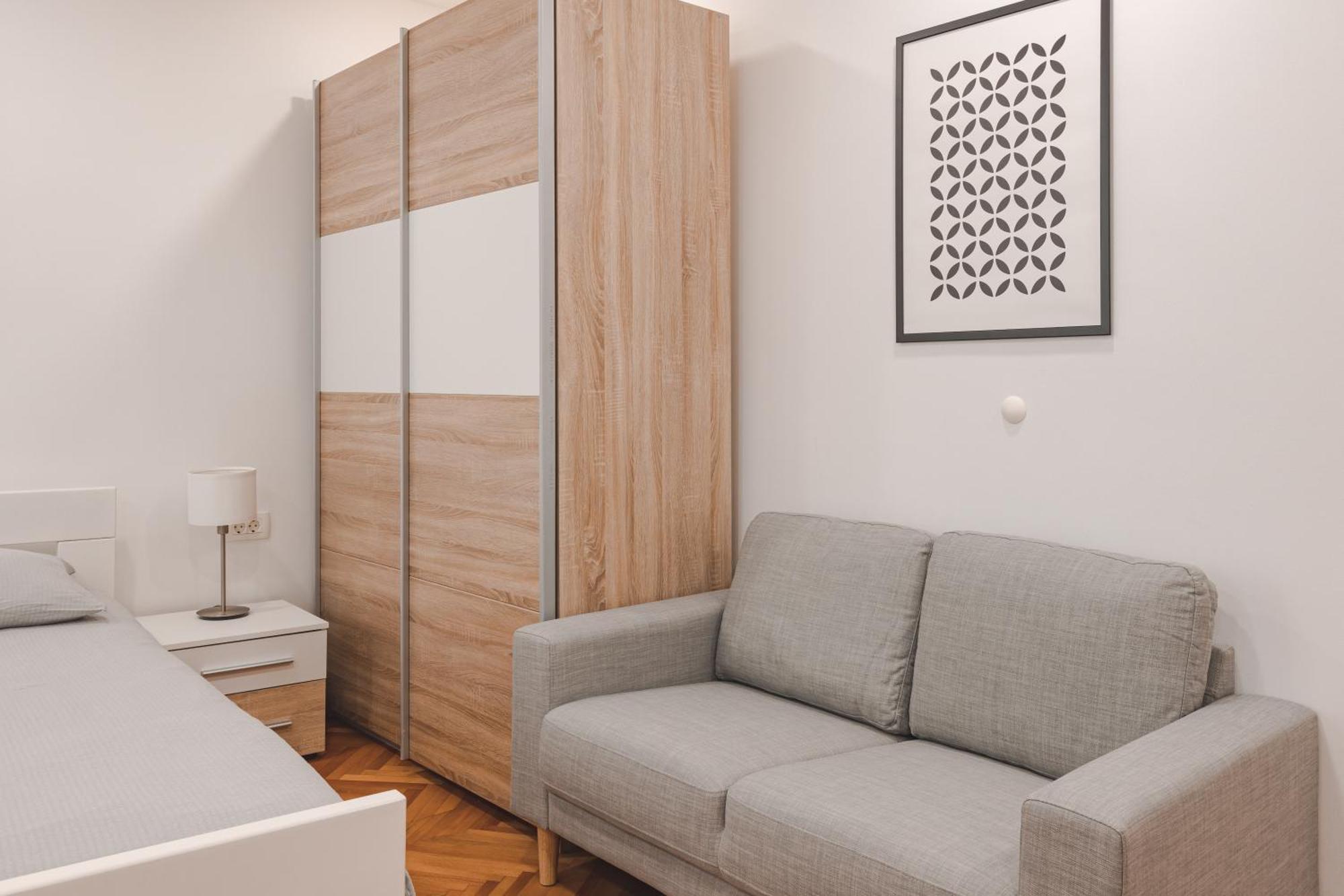 Studio Apartment In The Heart Of Magic 피란 외부 사진