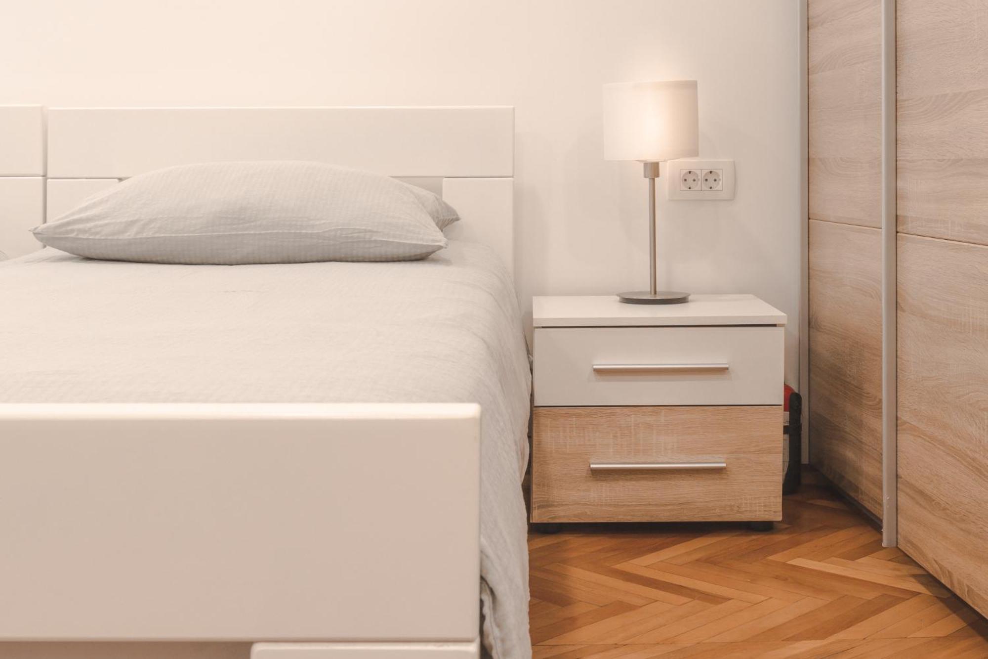 Studio Apartment In The Heart Of Magic 피란 외부 사진